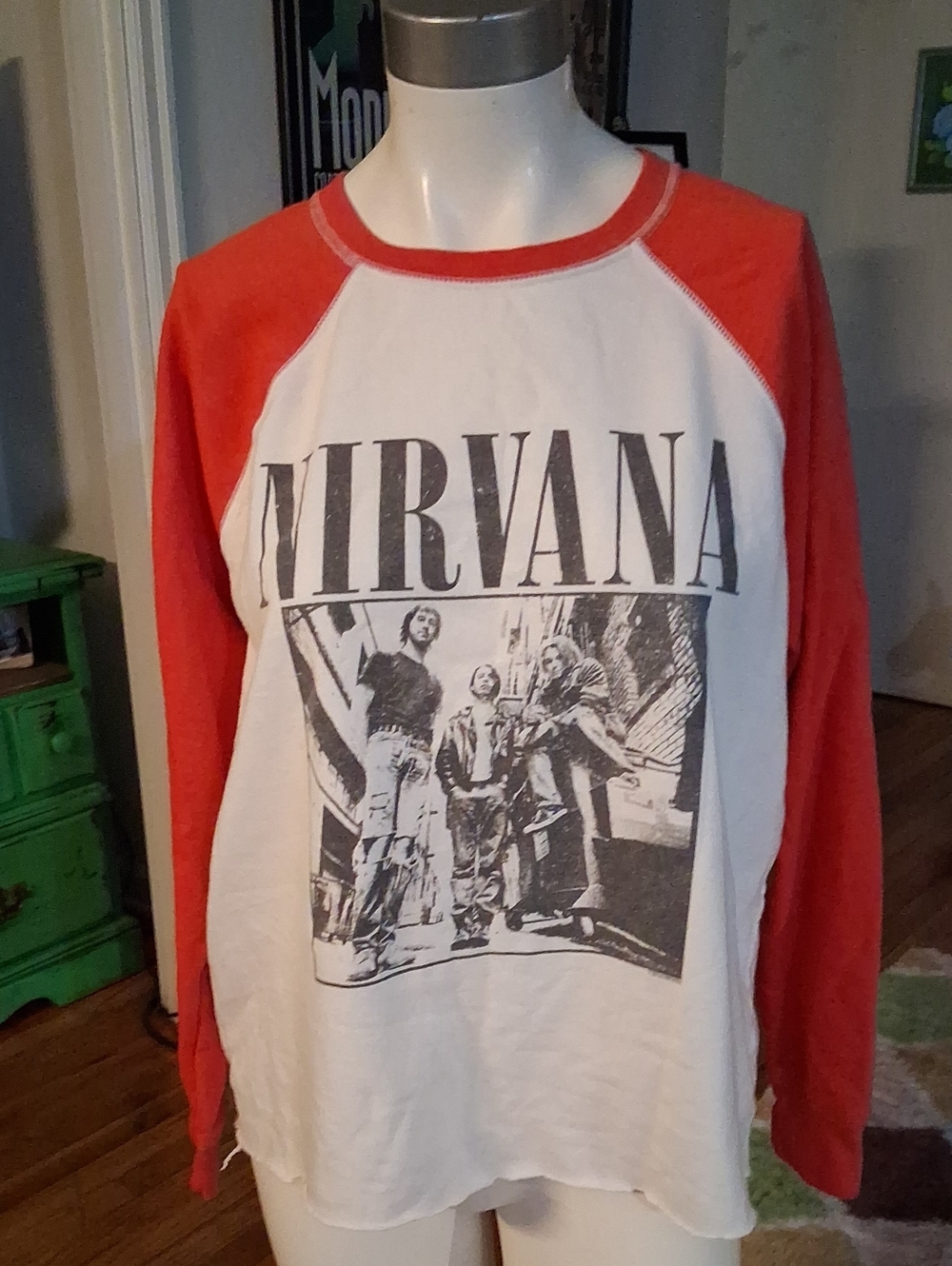 Nirvana Long sleeved T-shirt/Lightwwight Sweatshirt, Mens Large